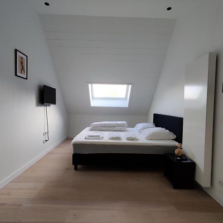 Beautiful 3-Bedroom - 3-Bathroom Appartment Pendula Brugge Bagian luar foto